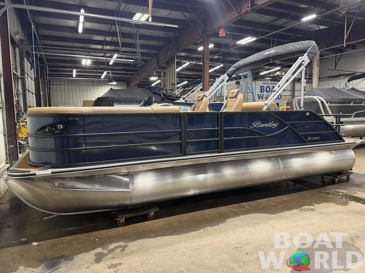 2026 Bentley Legacy 223 Swingback Tritoon $52995