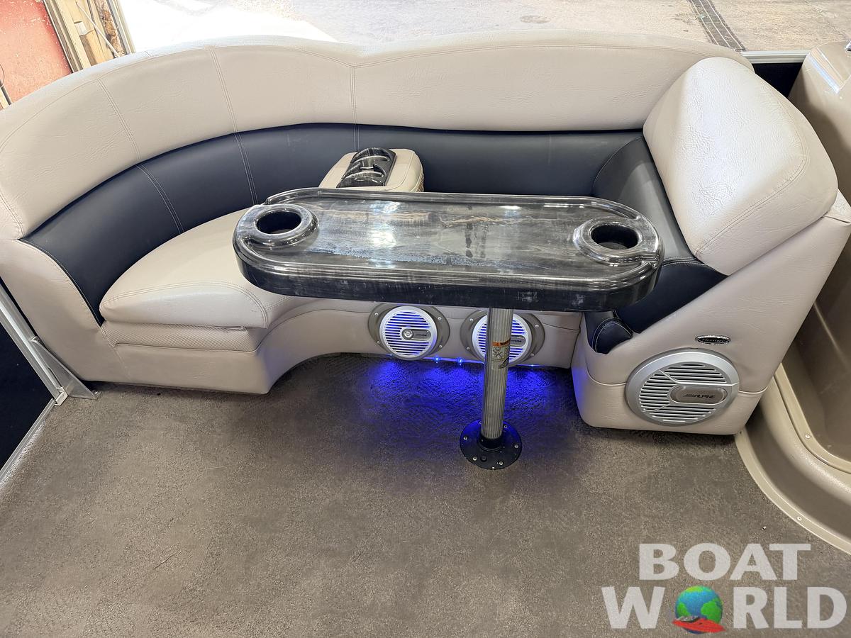 Used 2012 Premier 250 Intrigue & 140HP Suzuki 4Stroke -$21,995