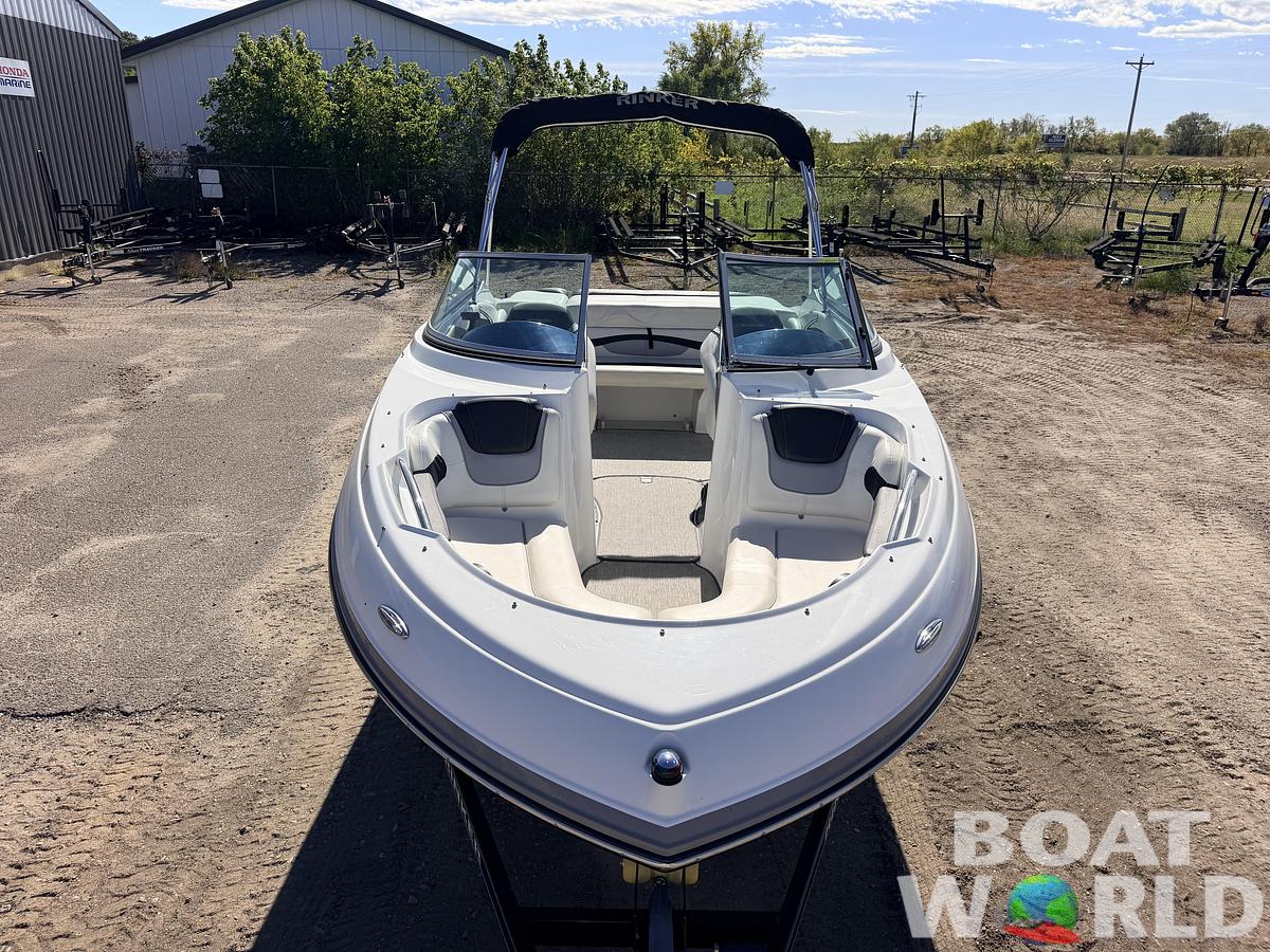 Used 2017 Rinker QX19 Bowrider & 250HP 4.5L V6 Mercruiser -$17,995