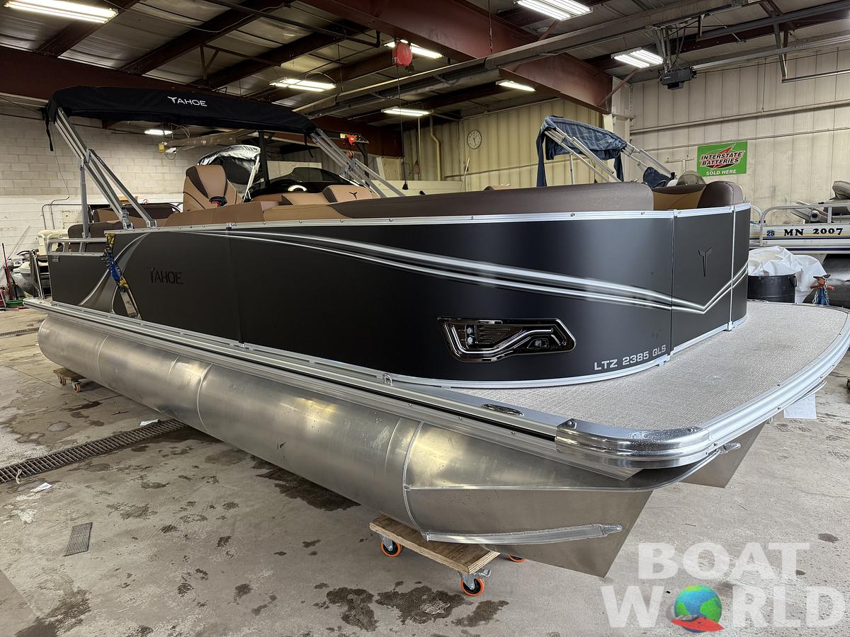 2025 Tahoe Pontoons LTZ 2385 Quad Lounge Shift Flip Tritoon & Honda 4-Stroke EFI
