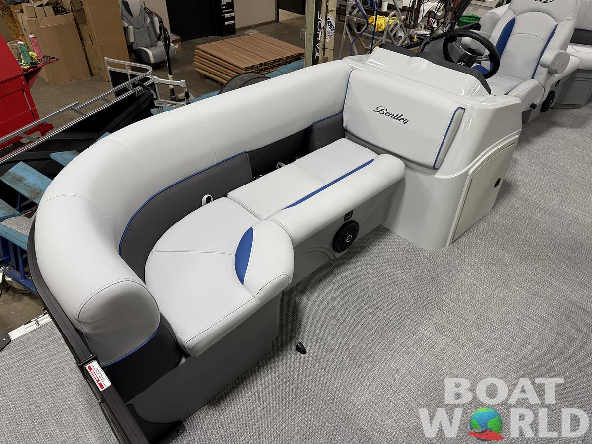 2025 Bentley Pontoons Bolt 203 Tritoon 150HP 4-Stroke EFI