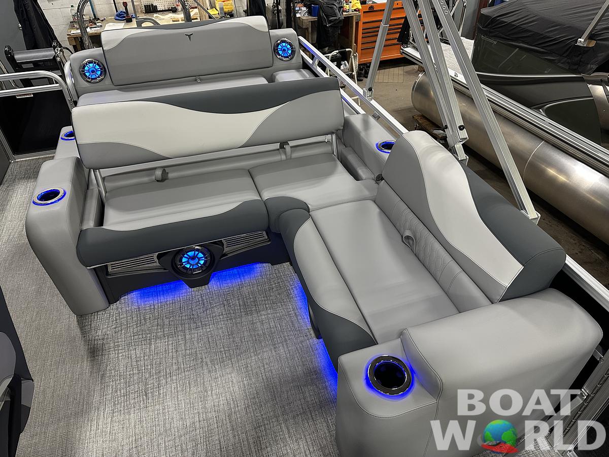 2025 Tahoe Pontoons LTZ 2385 Swingback (VRL) Tritoon & Honda 4-Stroke EFI