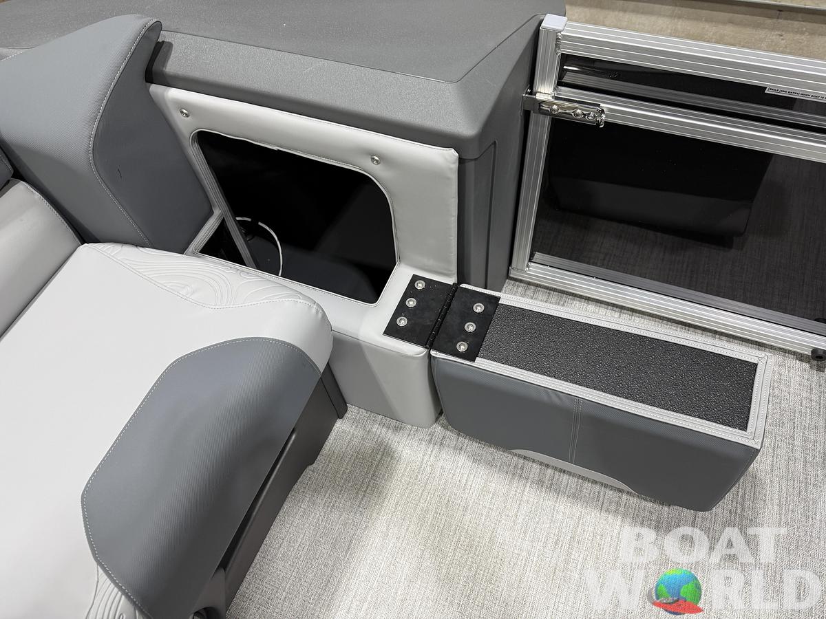 2026 Tahoe Pontoons GEOfish 2385 Rear Fish 