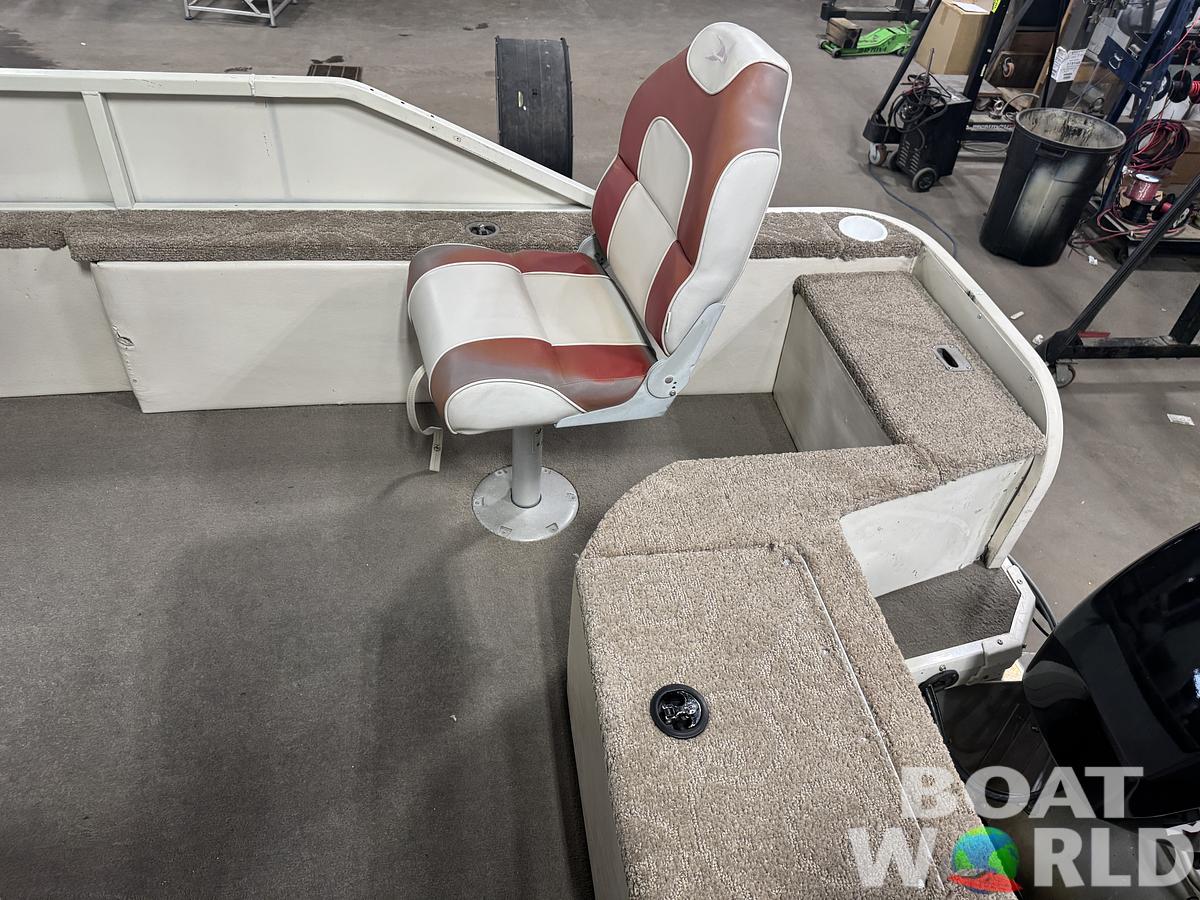 Used 2006 Crestliner 2285 CFI Pontoon