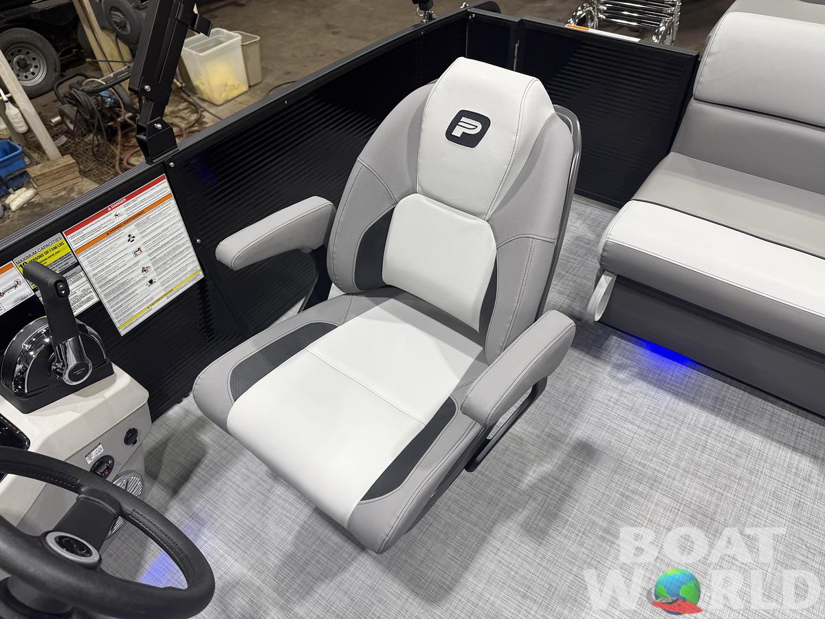 2026 Princecraft Vectra 21 Cruise Lounge Pontoon 