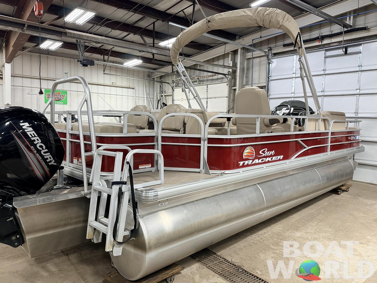 Used 2019 Sun Tracker  Fishin Barge 22 DLX XP3 Tritoon & 150HP Mercury 4Stroke - $39,995