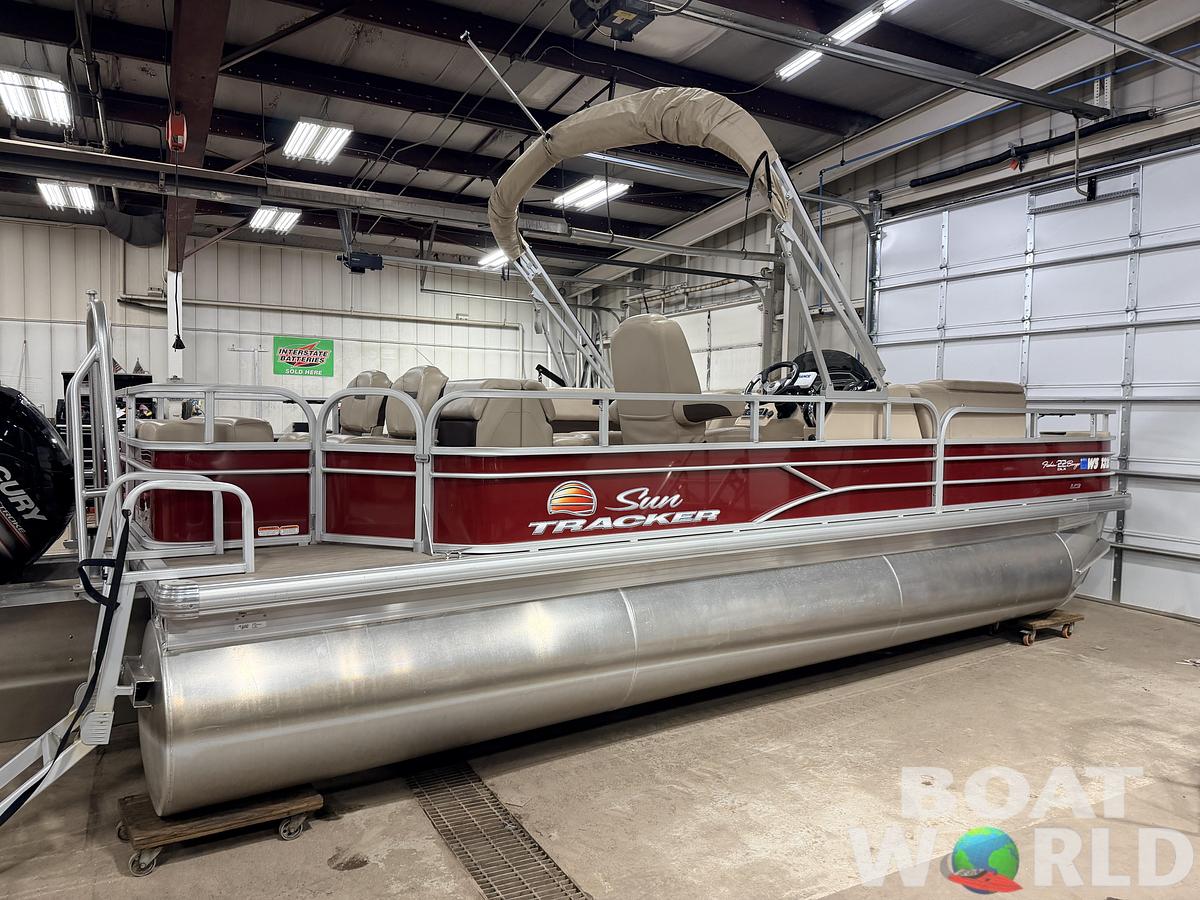 Used 2019 Sun Tracker  Fishin Barge 22 DLX XP3 Tritoon & 150HP Mercury 4Stroke - $39,995