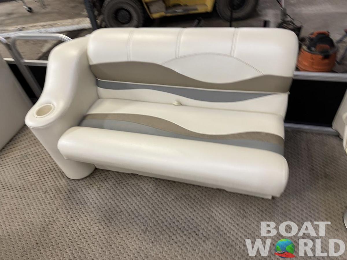 Used 2006 Bennington 2050 GS Pontoon