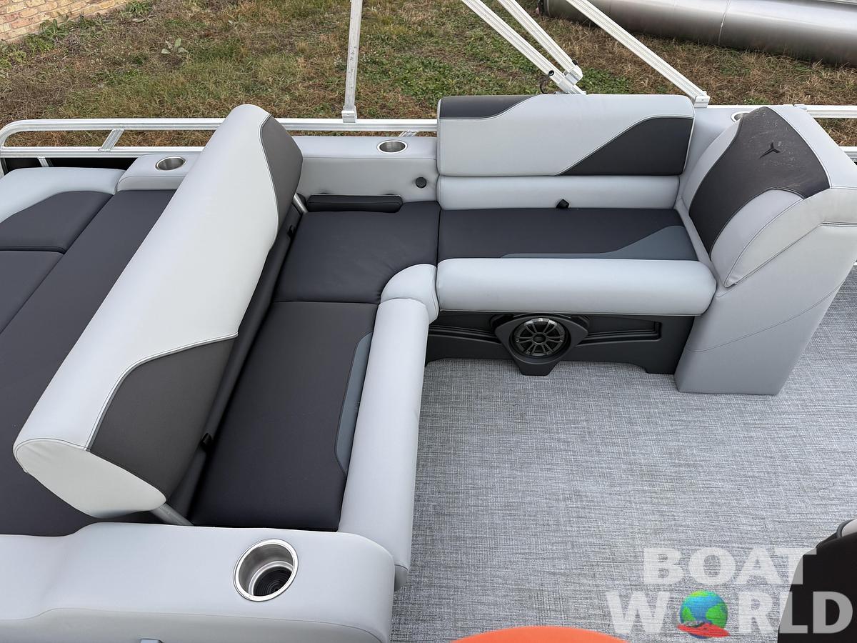 2026 Tahoe Pontoons Sport 2180 Swingback (VRB) 