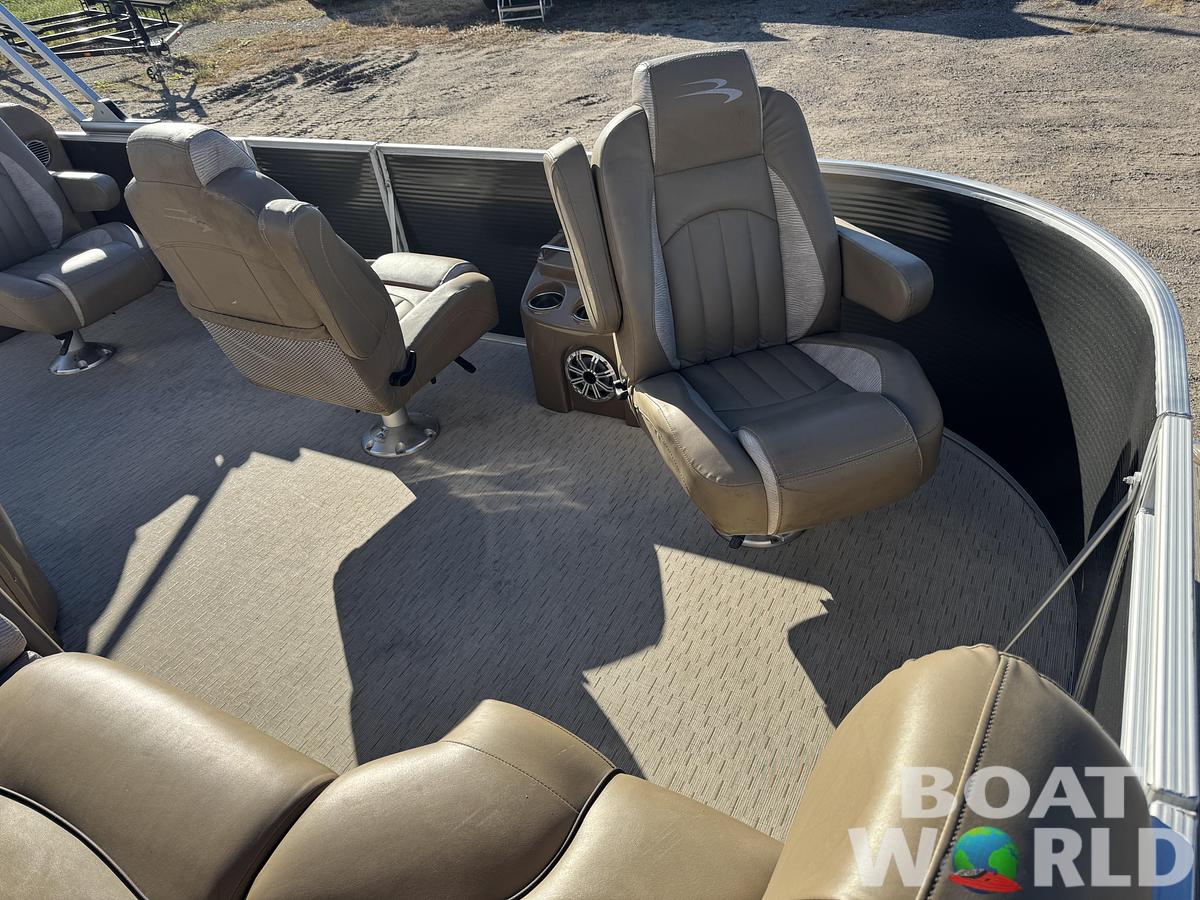 Used 2016 Bennington 2250 GSR Pontoon