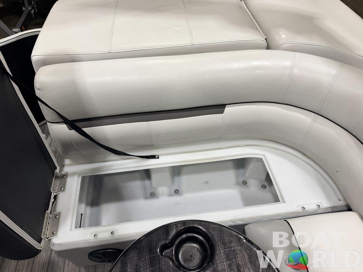 Used 2020 Sweetwater 2086 Cruise Pontoon & 70HP Suzuki 4Stroke -$25,995