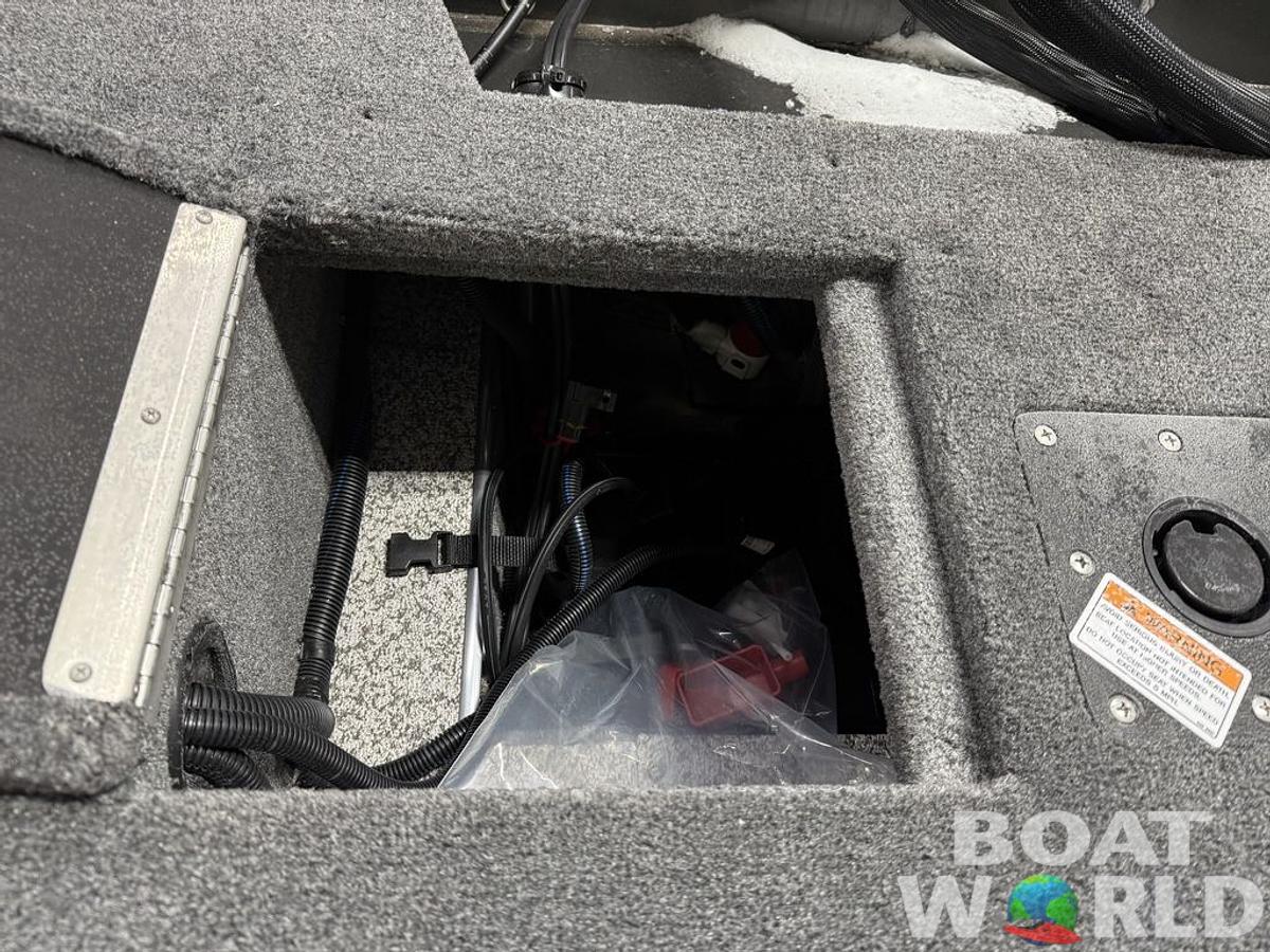 2025 MirroCraft Holiday 168 & Honda 90HP 4-Stroke EFI