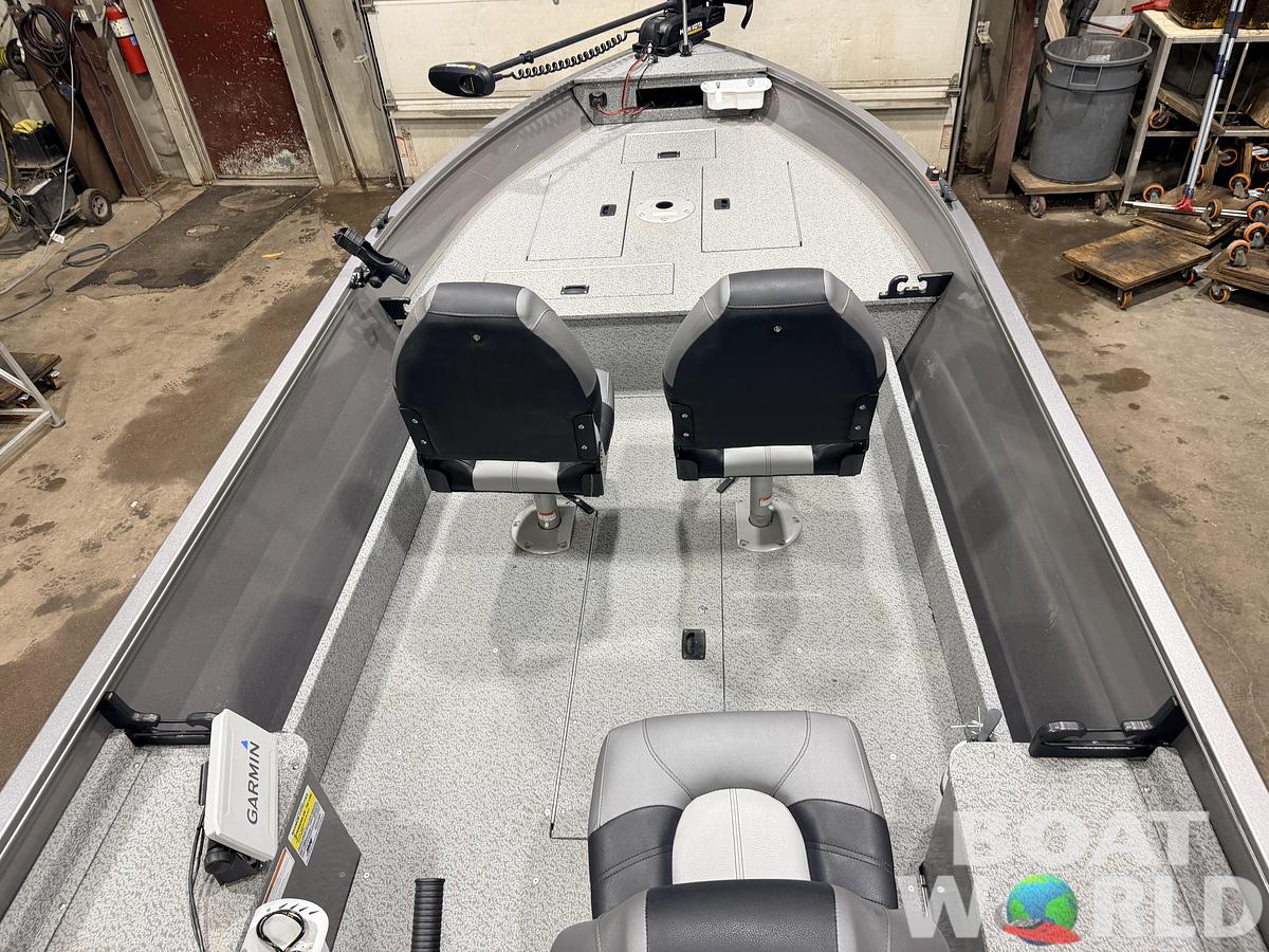 Used 2021 Crestliner 1650 Discovery Aluminum Fishing Boat - $13,995