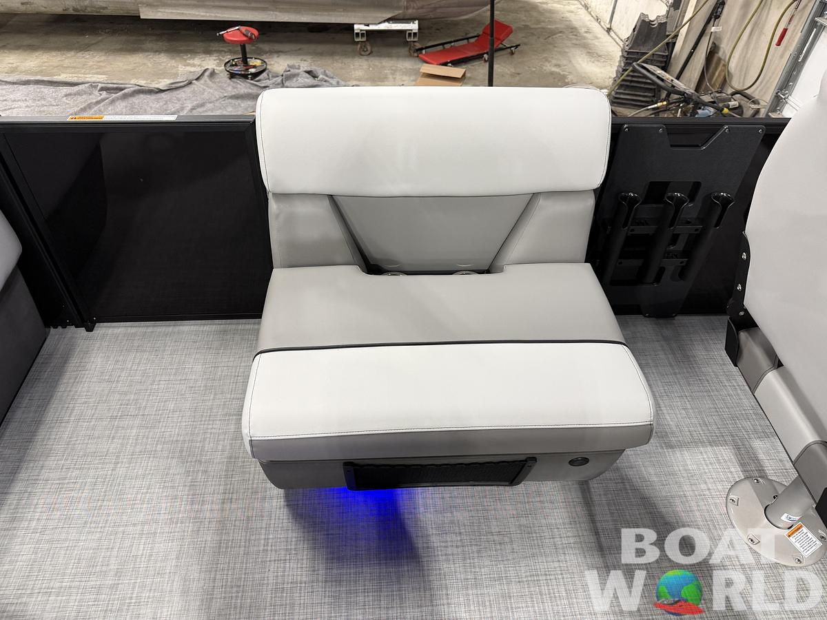 2027 Princecraft 21 Sportfisher 2-S Pontoon $32995