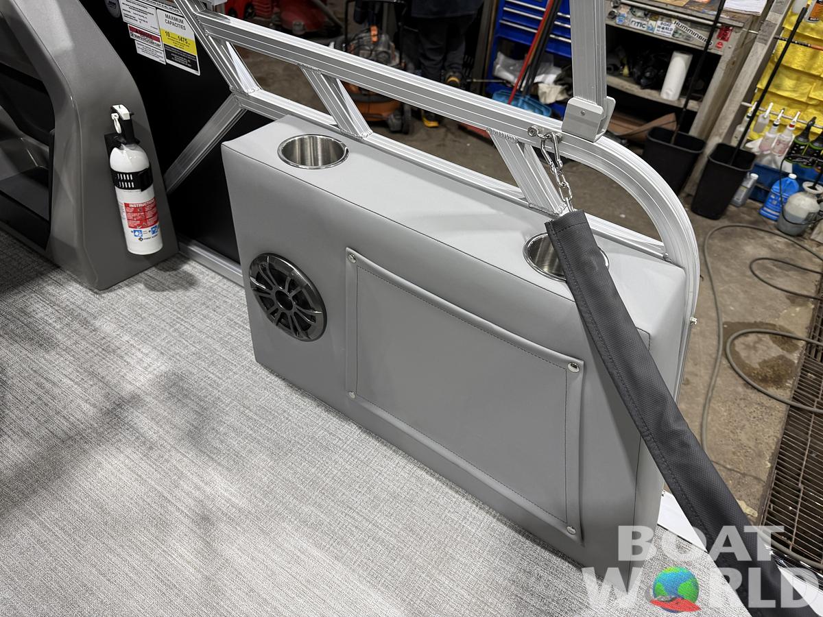 2026 Tahoe Pontoons LTZ 1985 Cruise Rear Bench (CRB) 