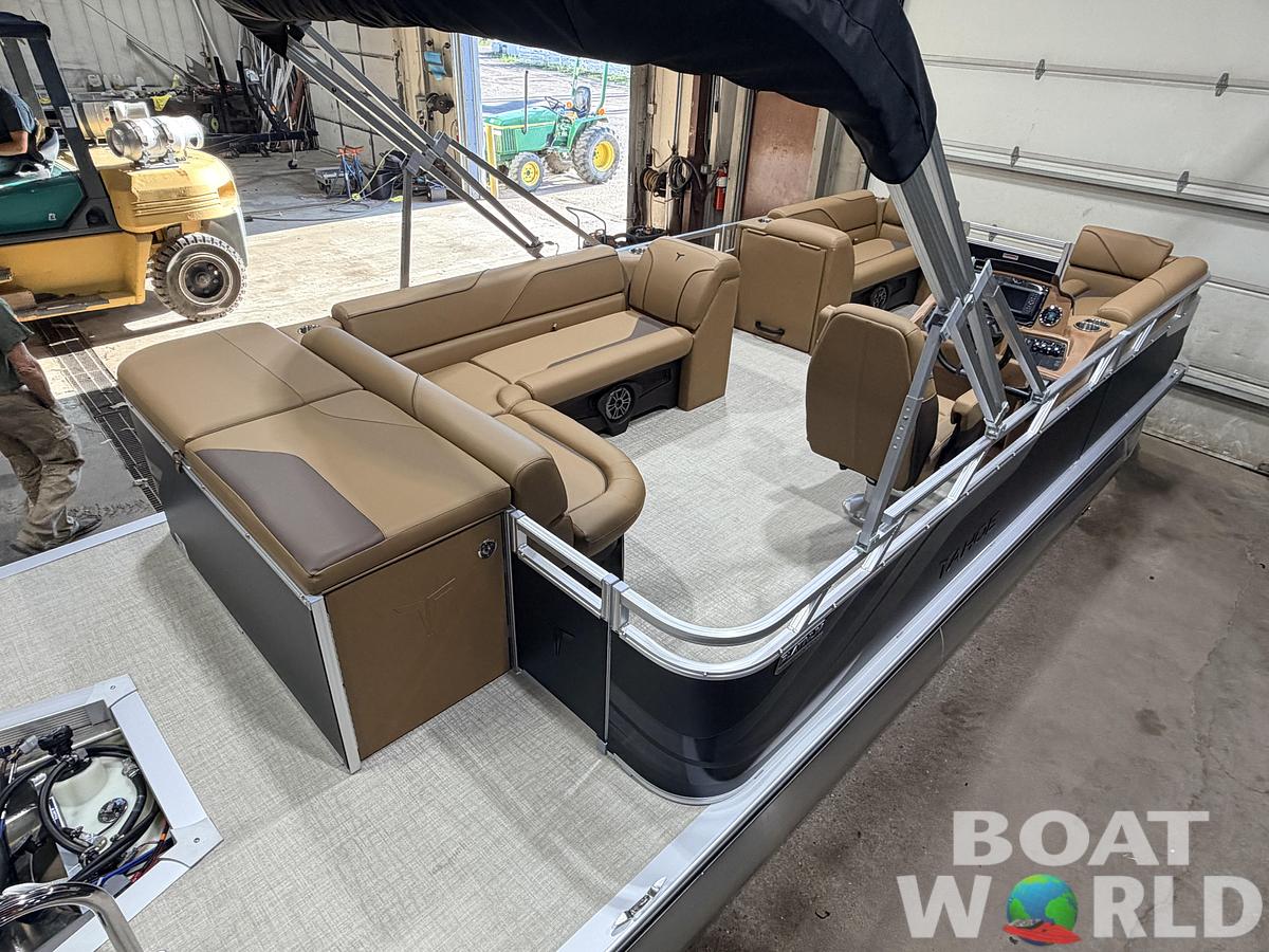 2027 Tahoe Sport 2180 Cruise & 4-Stroke $30995
