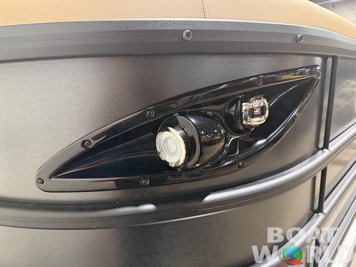 2027 Bentley Legacy 223 Swingback Tritoon $53995