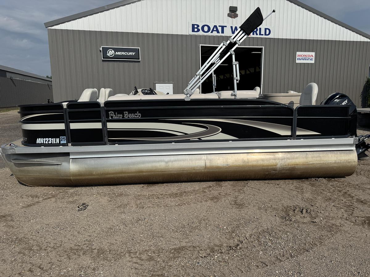 Used 2017 Palm Beach Cast Master 200 Pontoon WITH Sea Legs