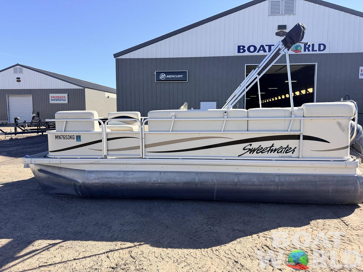 Used 2007 Sweetwater 1980 RE & 60HP Yamaha 4Stroke -$12,995