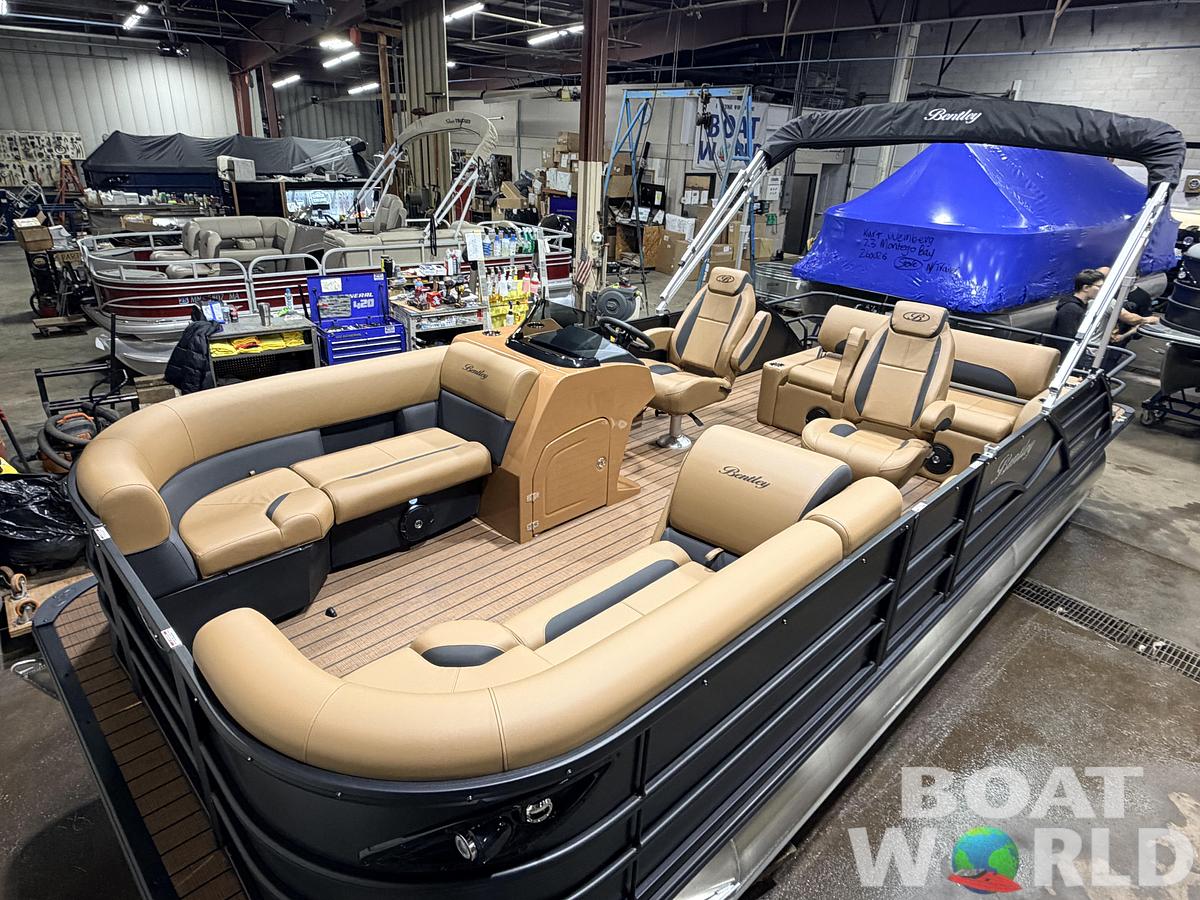 2026 Bentley Legacy 220 Swingback Pontoon $38995