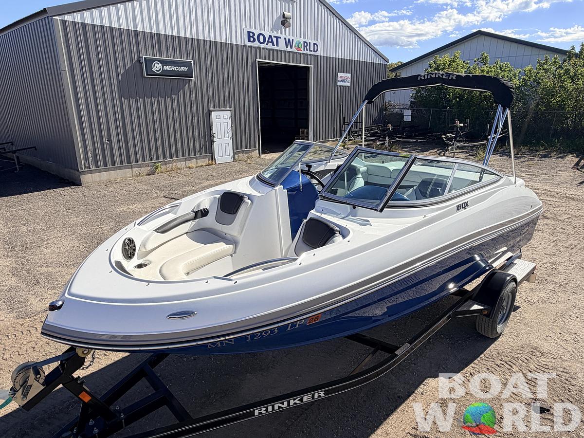 Used 2017 Rinker QX19 Bowrider & 250HP 4.5L V6 Mercruiser -$17,995