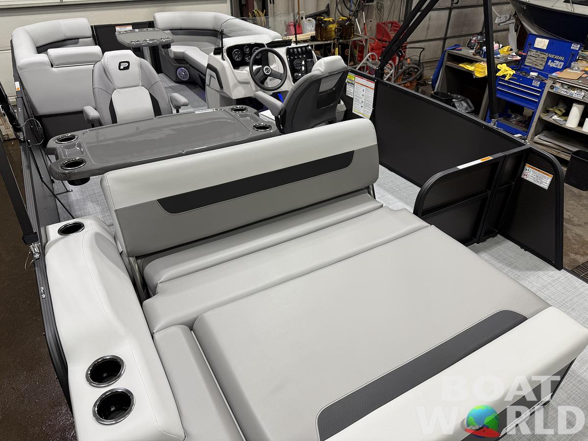 2026 Princecraft Vectra 23 RL SS Swingback Pontoon 