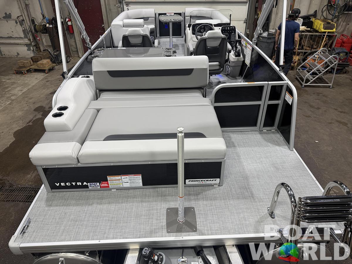 2026 Princecraft Vectra 23 RL SS Swingback Tritoon 