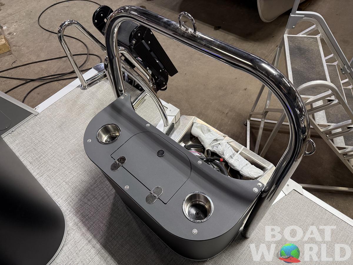 2025 Tahoe Pontoons Cascade 2385 Quad Lounge & Honda 4-Stroke EFI