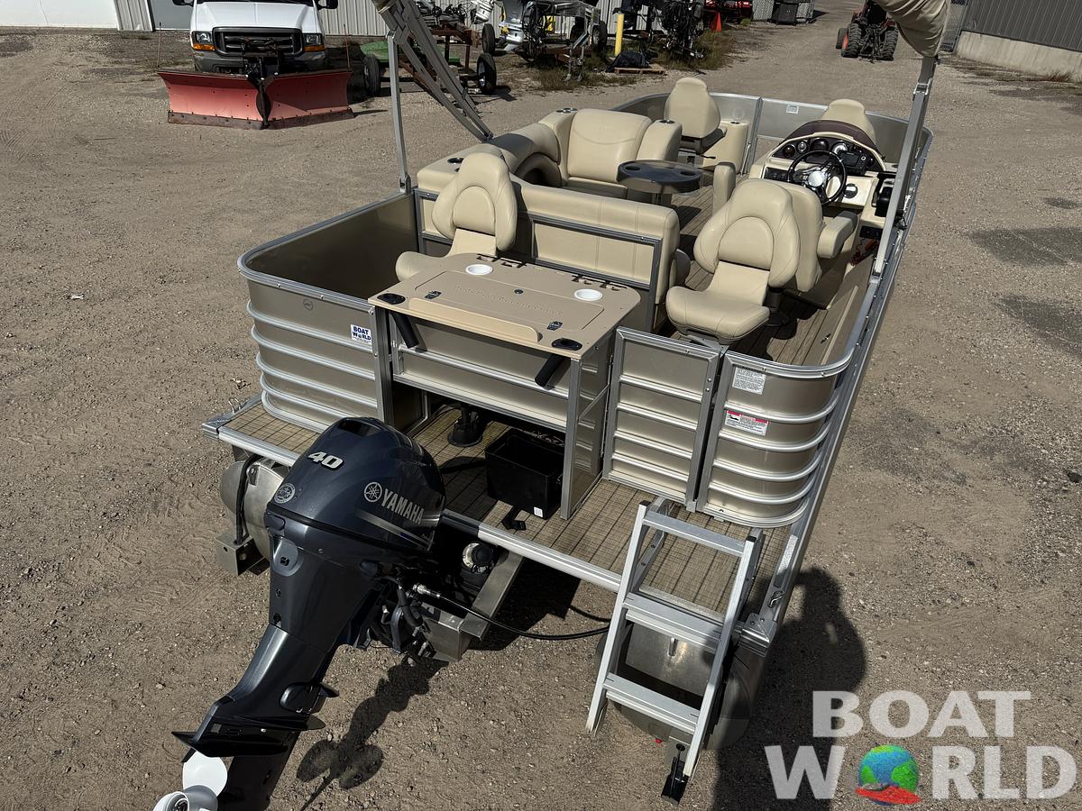 Used 2018 Sylvan Mirage 820 4-PT Pontoon