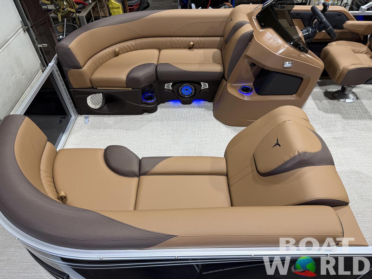 2026 Tahoe Pontoons LTZ 2385 Swingback (VRL) Tritoon