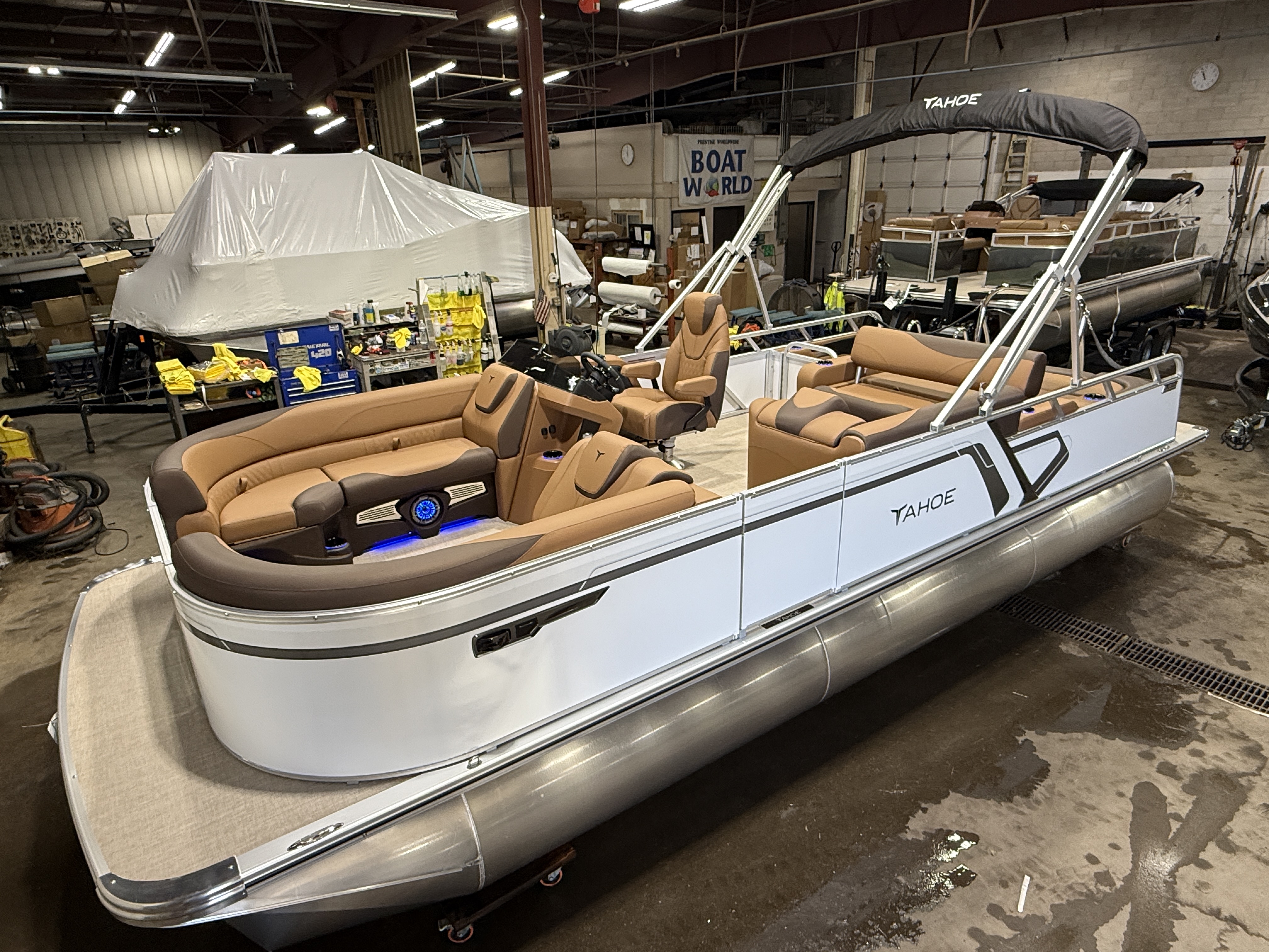2027 Tahoe LTZ 2385 VRB Swingback Pontoon $41995