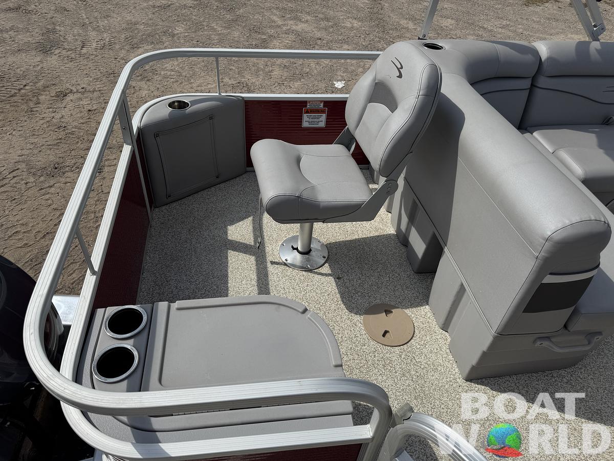 Used 2020 Bennington 188 SFV Pontoon