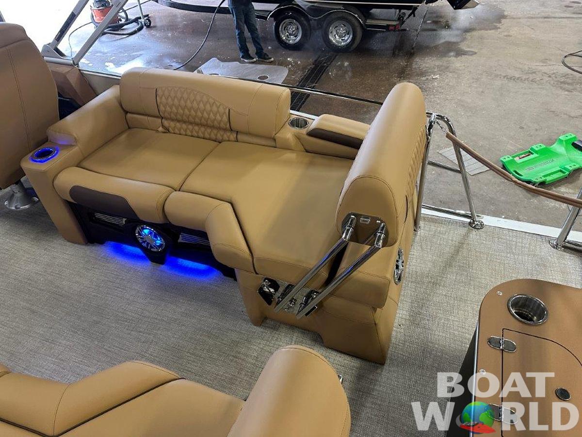2025 Tahoe Pontoons Cascade 2385 Quad Lounge Shift SS & Honda 4-Stroke EFI