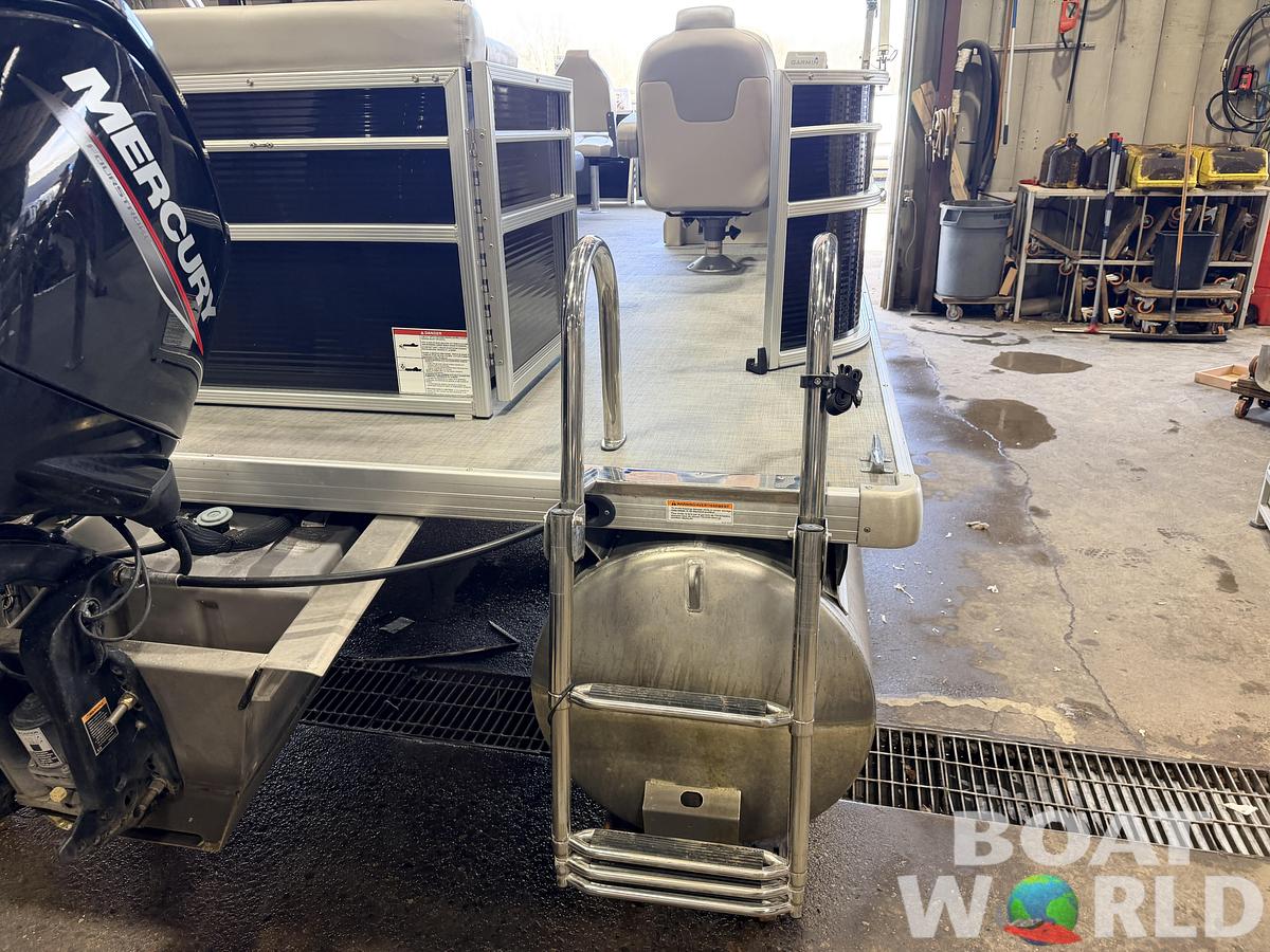 Used 2021 Princecraft 21 Sportfisher 2RS Pontoon & 90HP Mercury 4-Stroke -$27,995