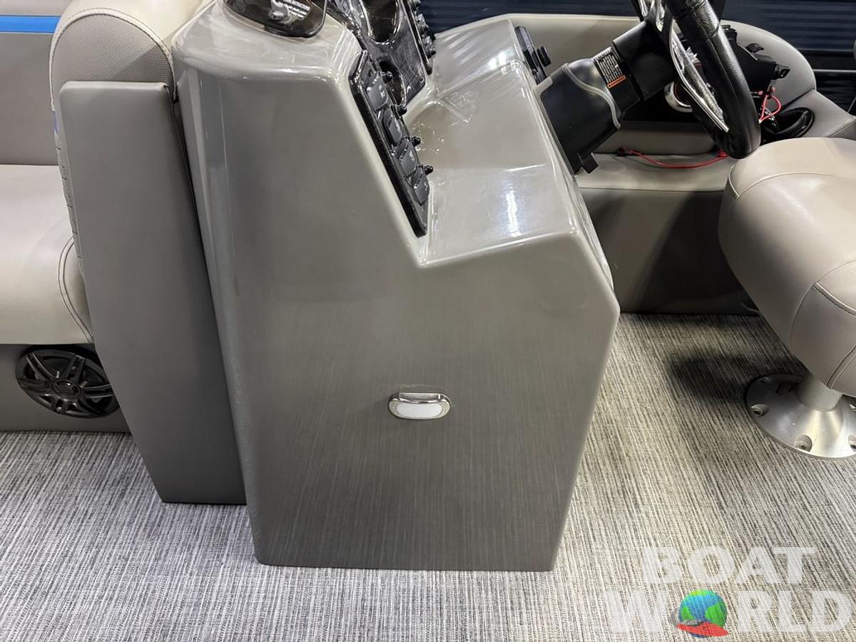 Used 2023 Qwest Pontoons 822 E-Class RLS LT Pontoon