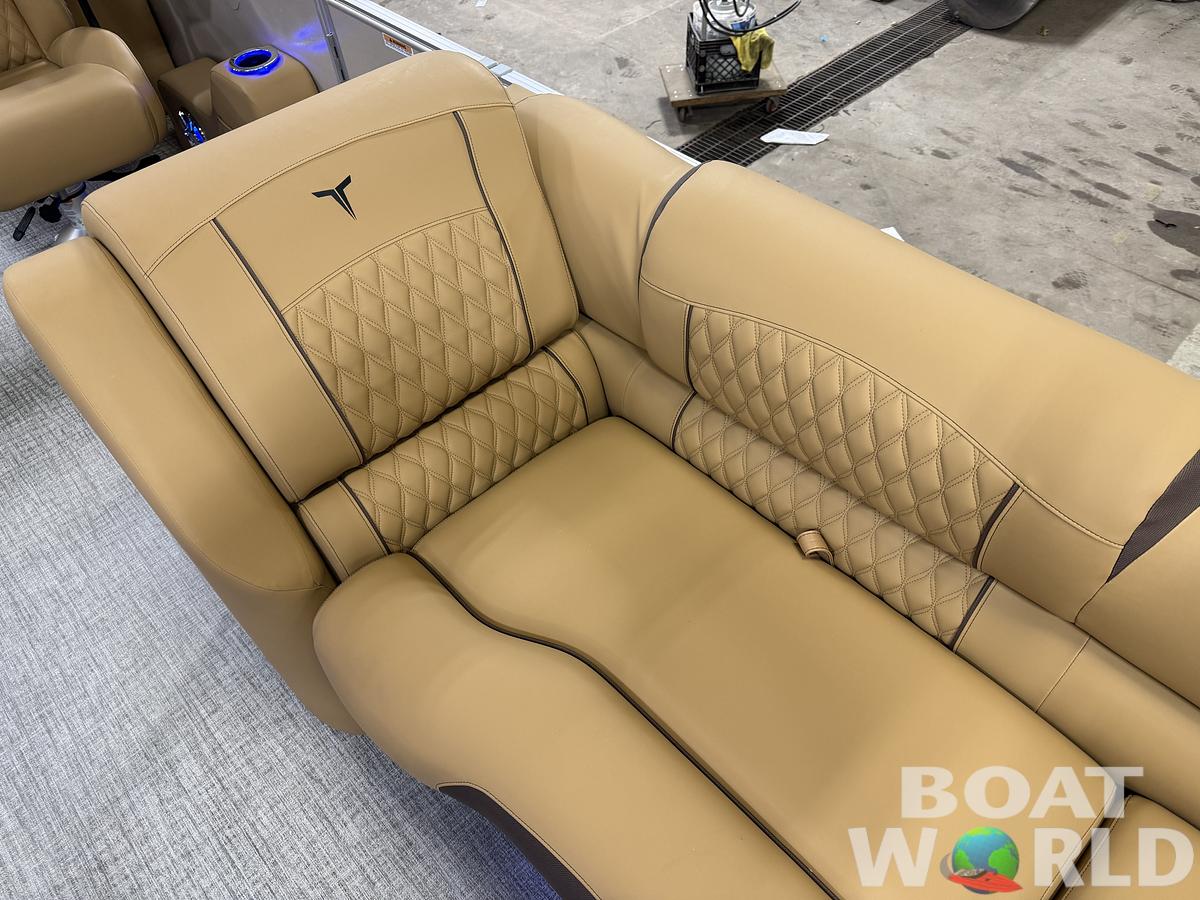 2025 Tahoe Pontoons Cascade 2385 Quad Lounge & Honda 4-Stroke EFI