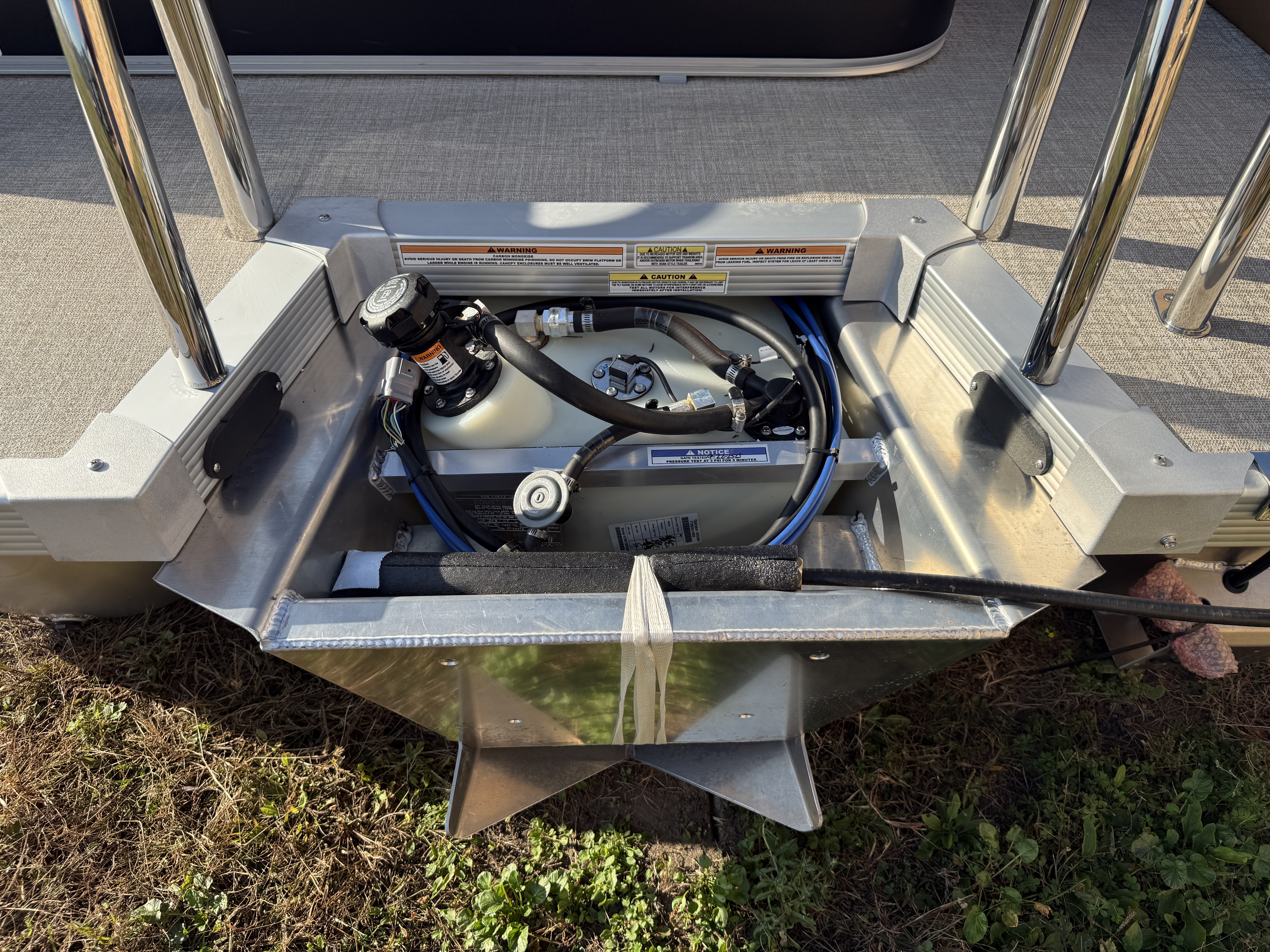 2027 Tahoe Sport VRB 2180 Swingback $31995