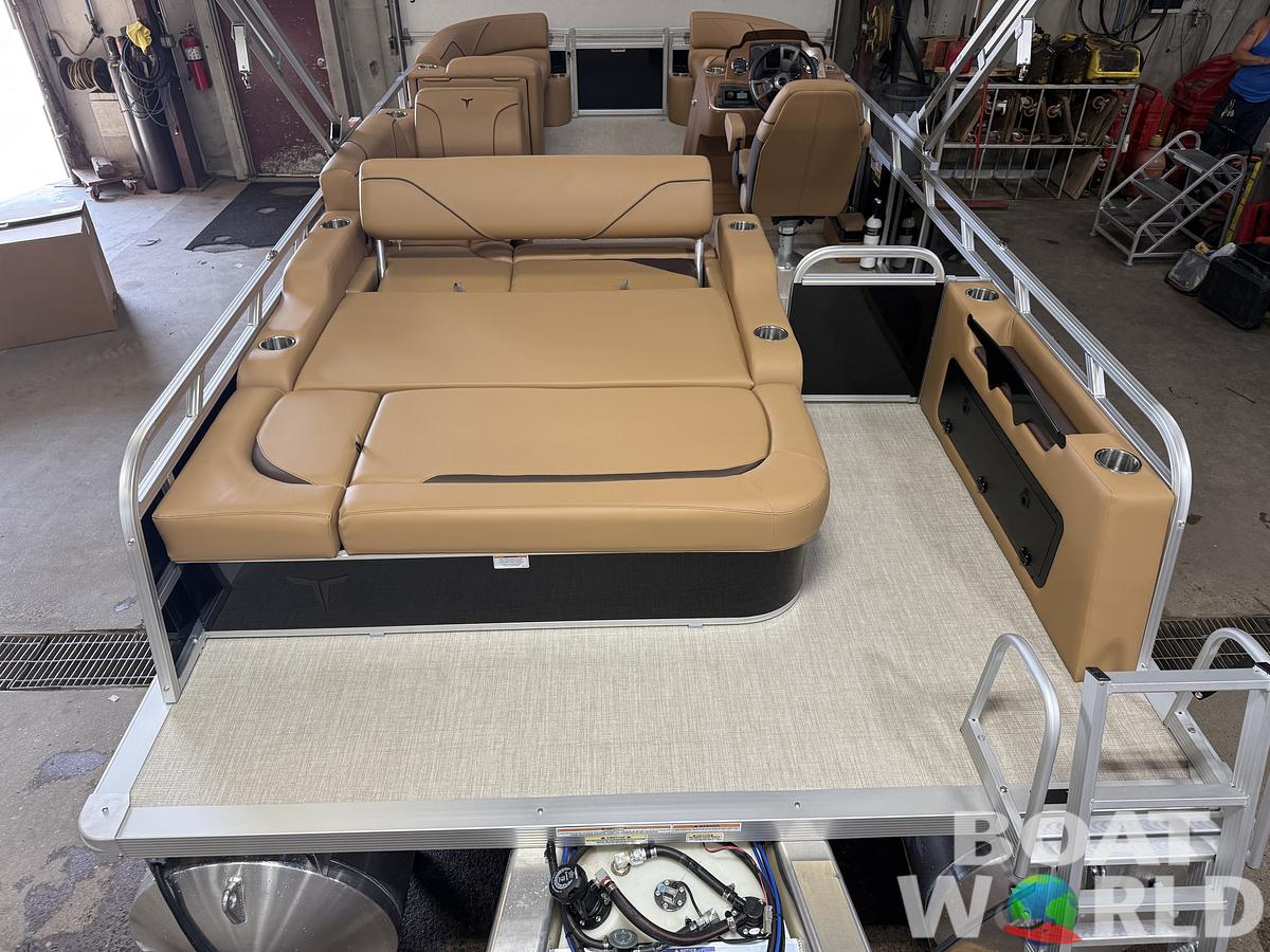 2026 Tahoe Pontoons Sport 2385 Swingback (VRB) & Honda 4-Stroke EFI