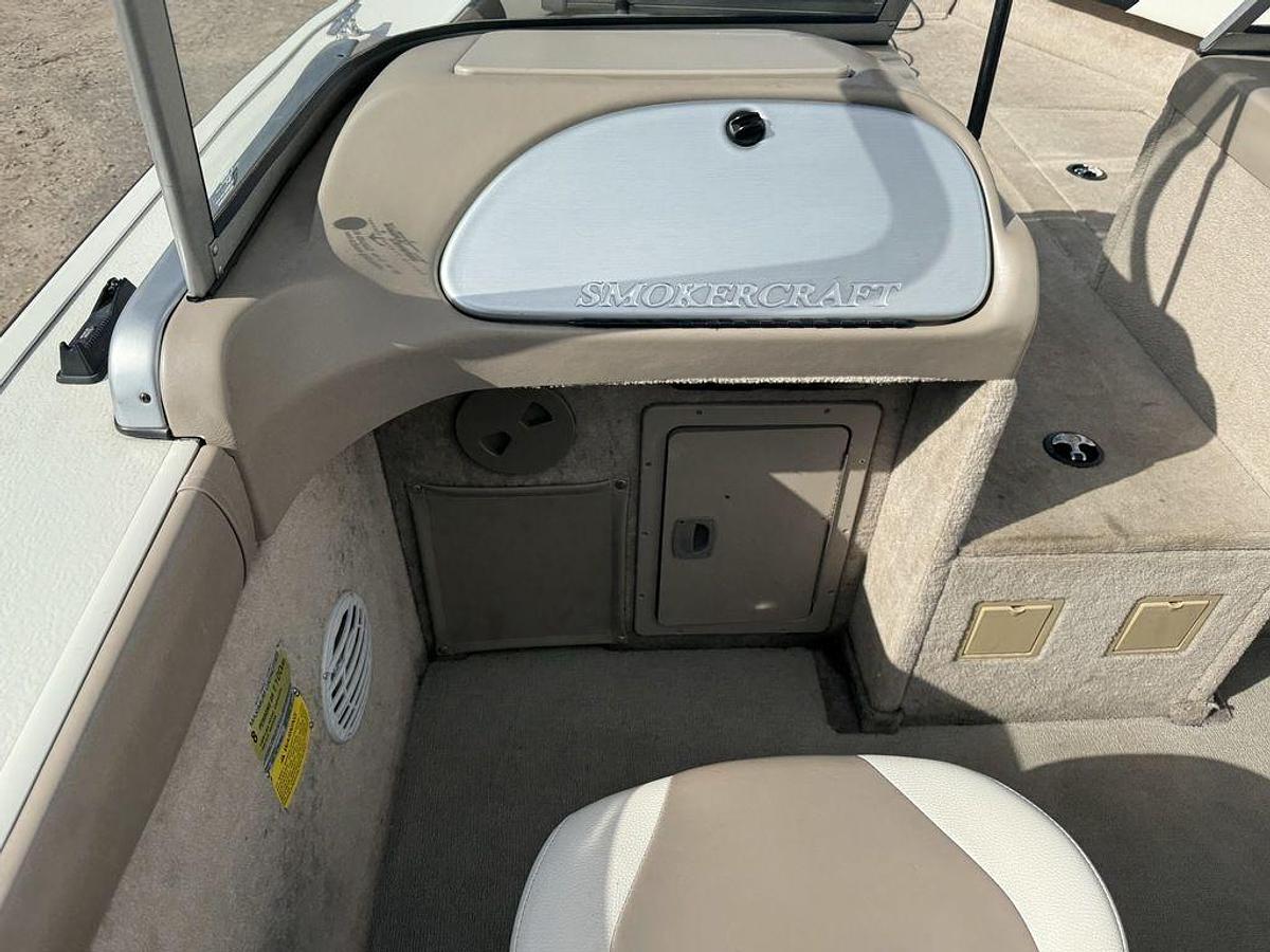 Used 2010 Smoker Craft Pro Mag 182