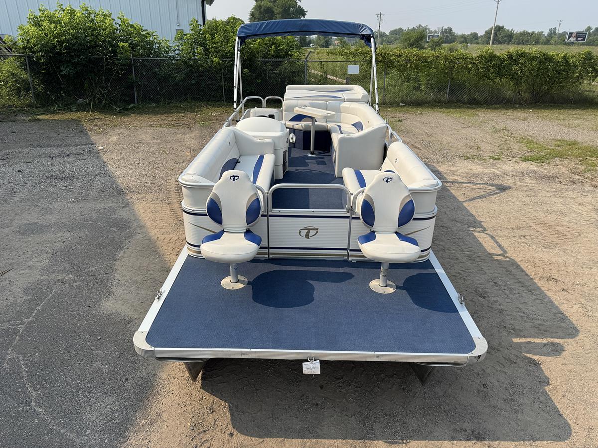 Used 2008 Tahoe Pontoons 24 Bow Fish Pontoon