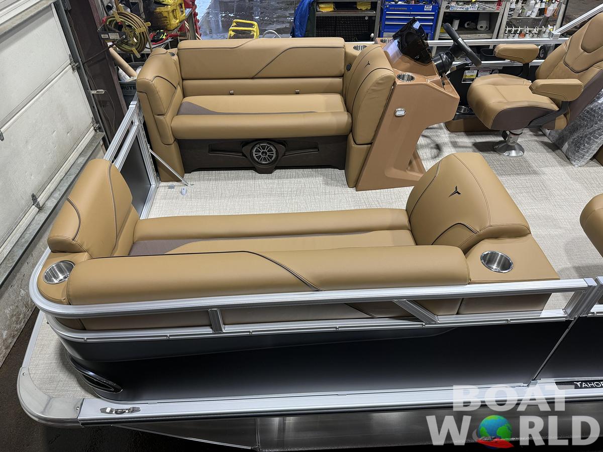 2026 Tahoe Pontoons Sport 2180 Quad Lounge