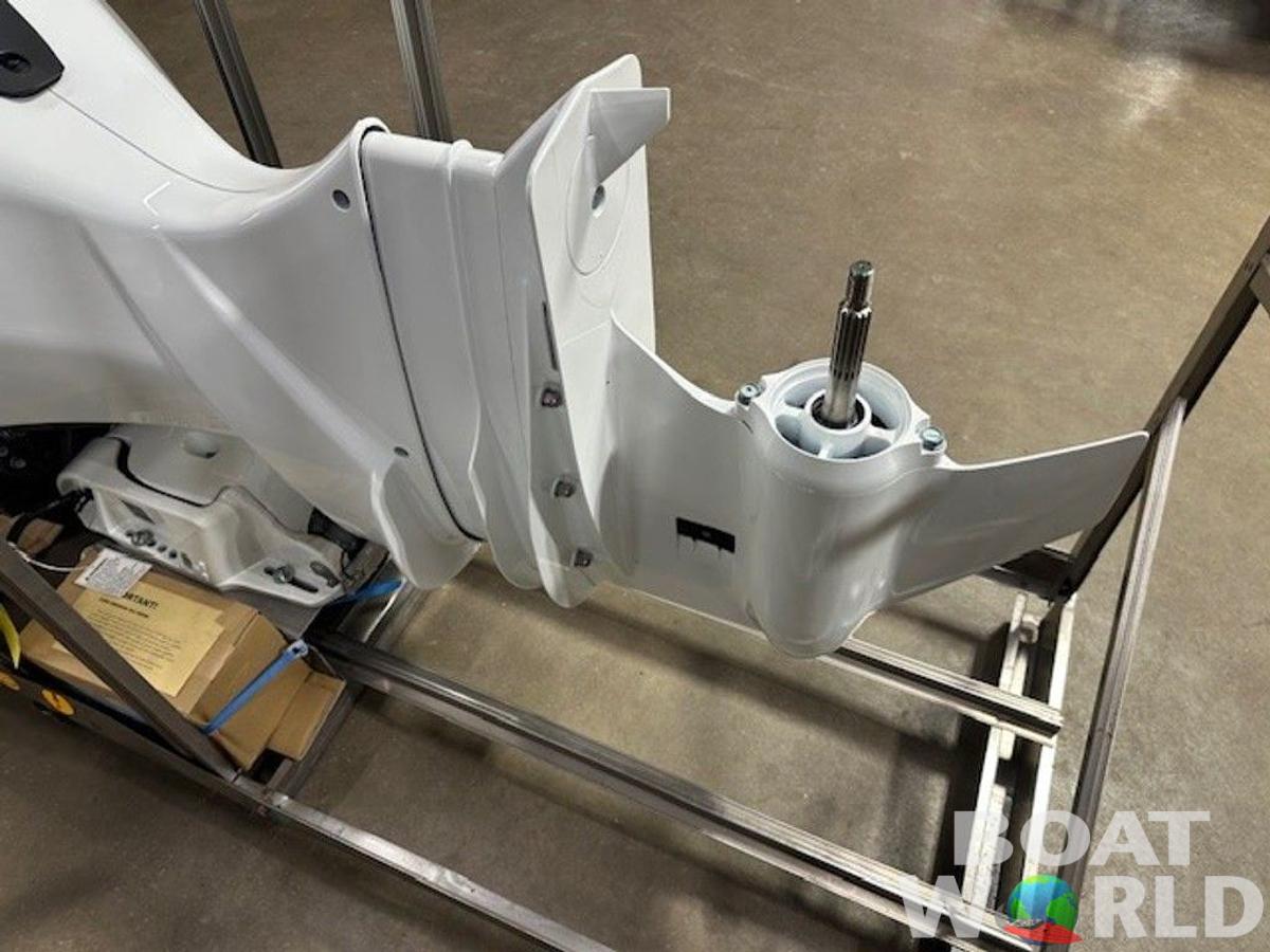 2025 Honda Marine 225HP 4-Stroke EFI Outboard 30"