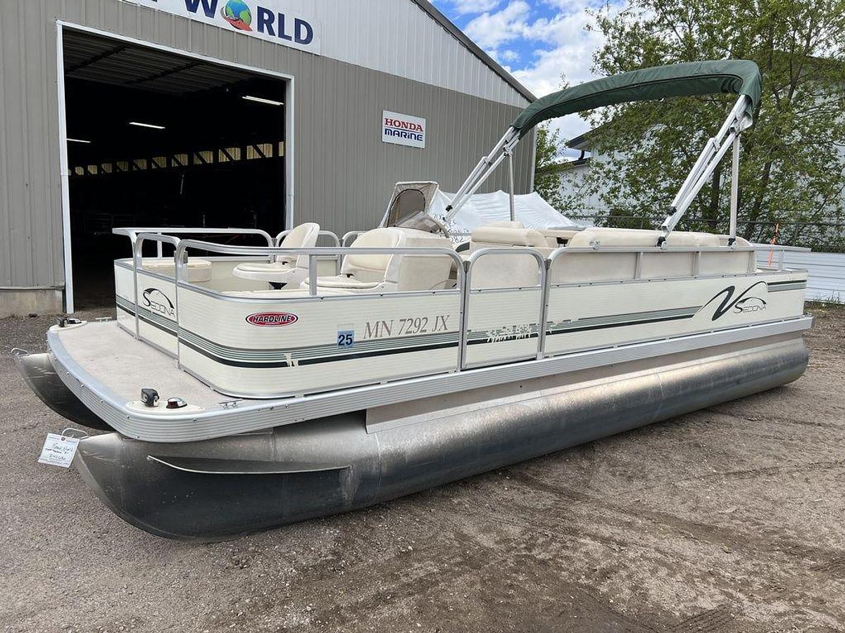 Used 2005 Bennington Sedona F21 Pontoon