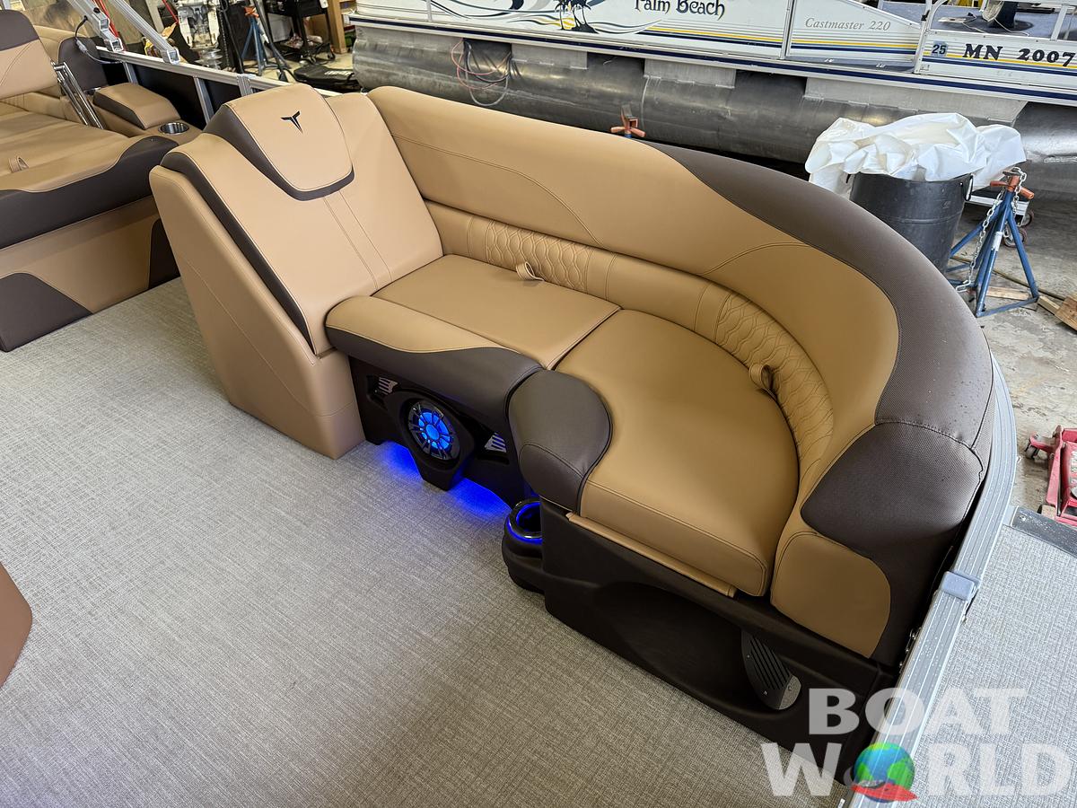 2025 Tahoe Pontoons LTZ 2385 Quad Lounge Shift Flip Tritoon & Honda 4-Stroke EFI