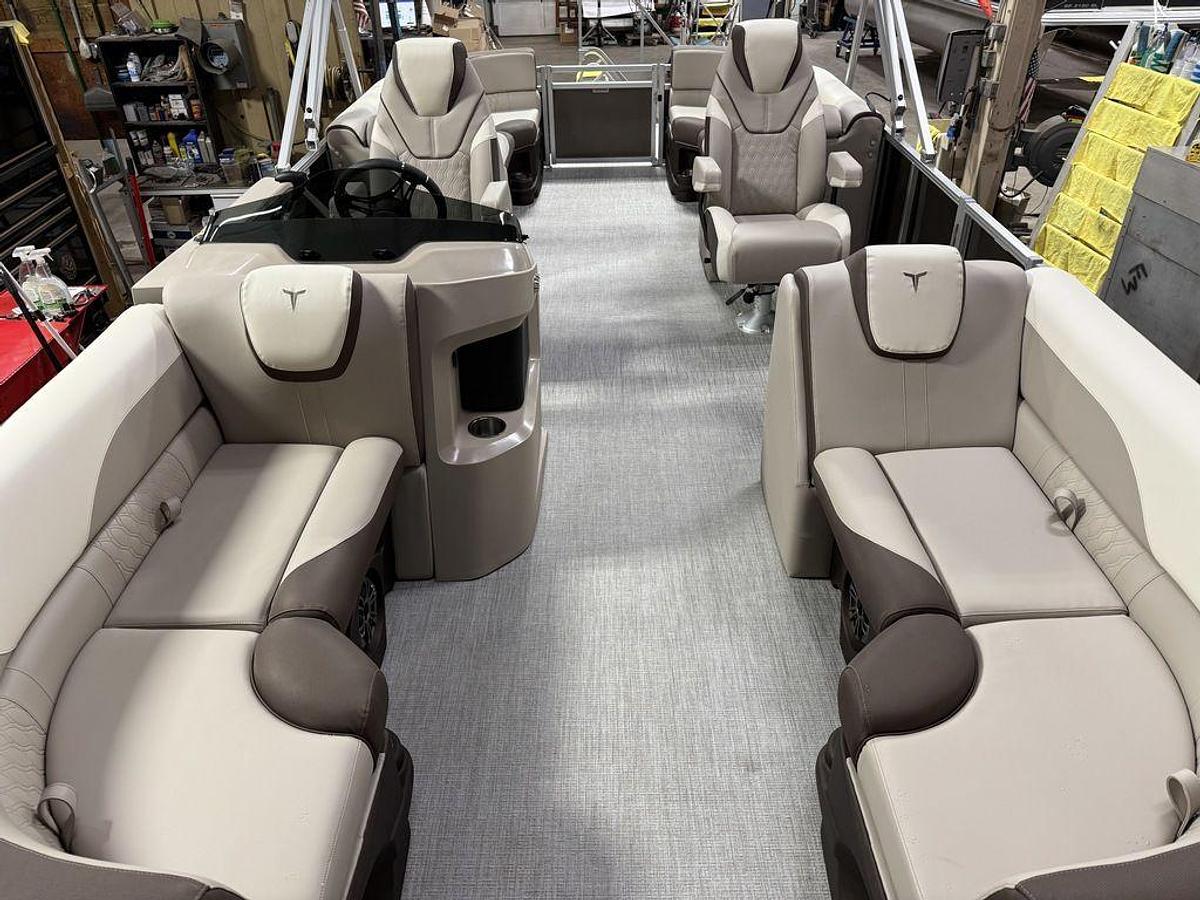 2025 Tahoe Pontoons LTZ 2385 Quad Lounge & Honda 4-Stroke EFI