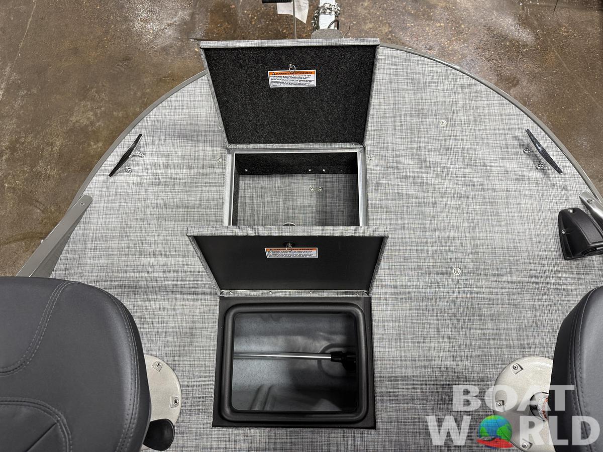 2024 Princecraft Ventura 224 Deckboat 