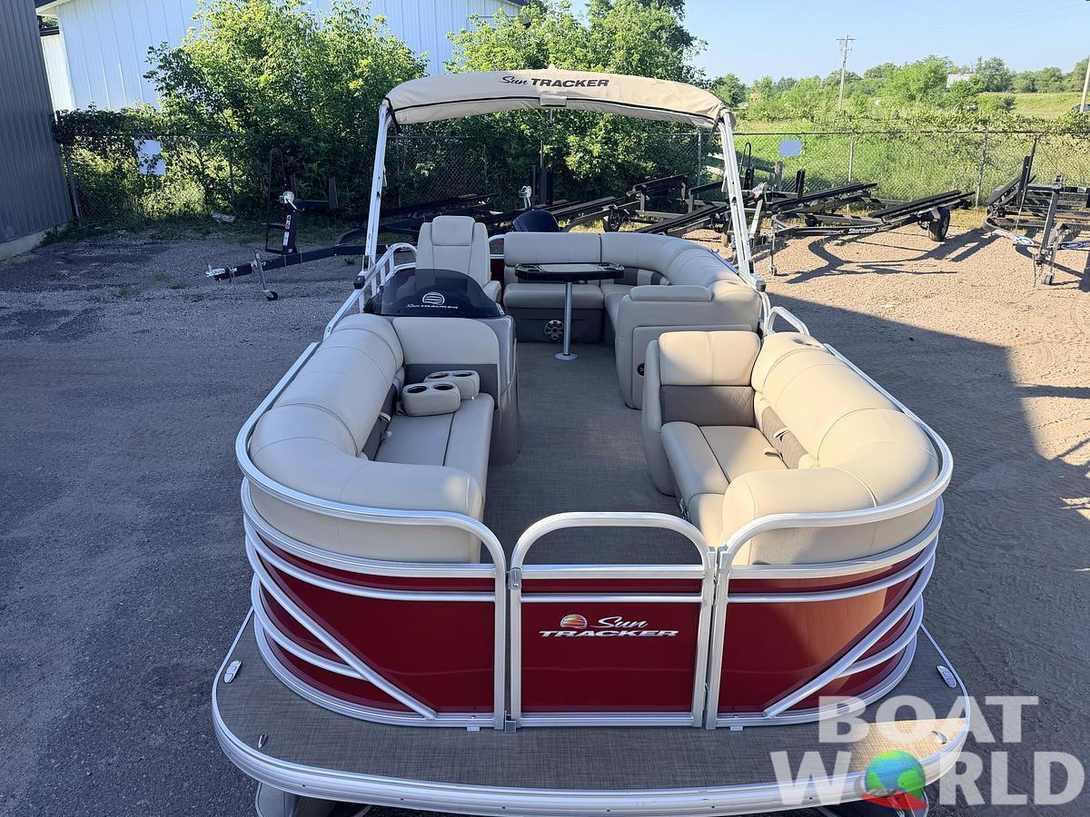 Used 2023 Sun Tracker Party Barge 20 DLX & 90HP Mercury 4Stroke -$27,995