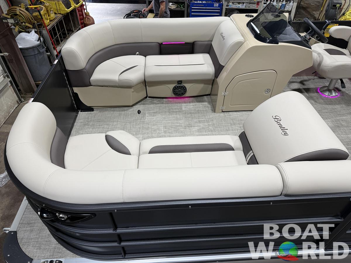 2027 Bentley Legacy 220 QSB Swingback $45995