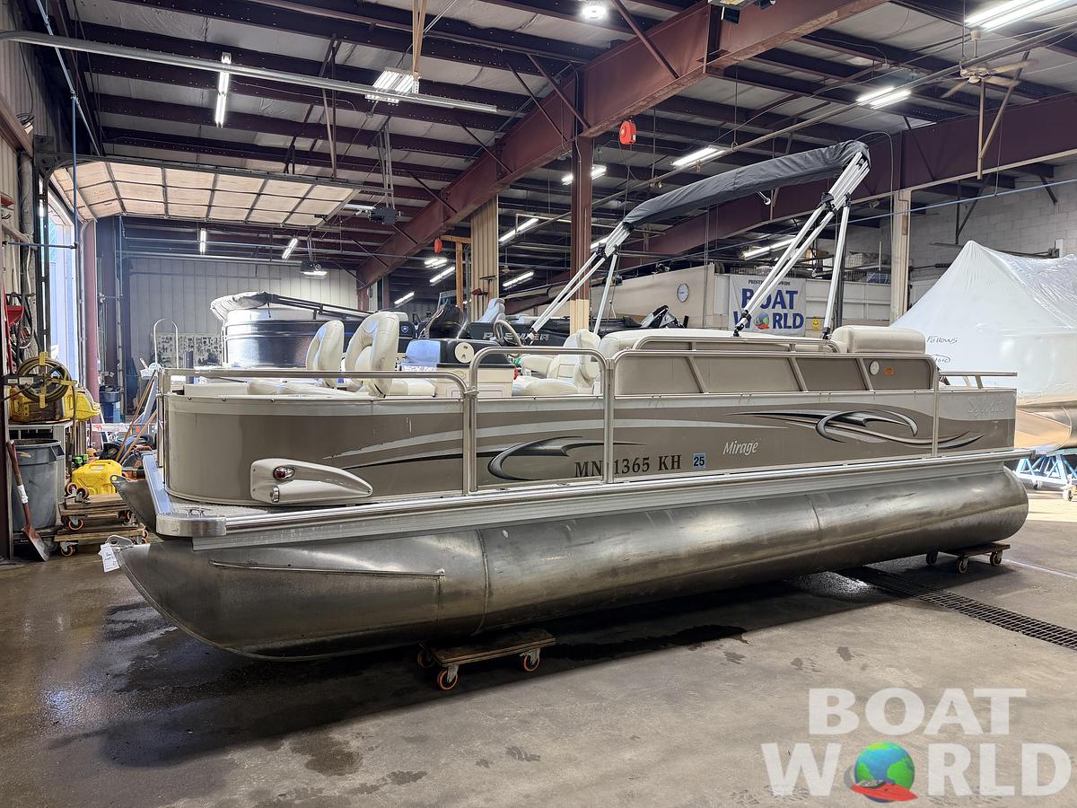 Used 2008 Sylvan Mirage 8520 Party Fish