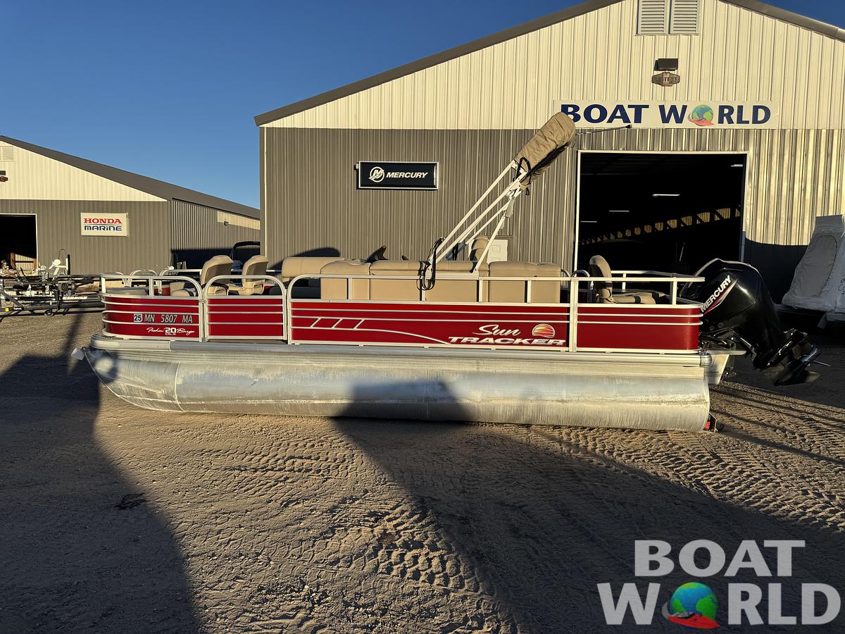 Used 2020 Sun Tracker Fishin Barge 20 DLX Pontoon
